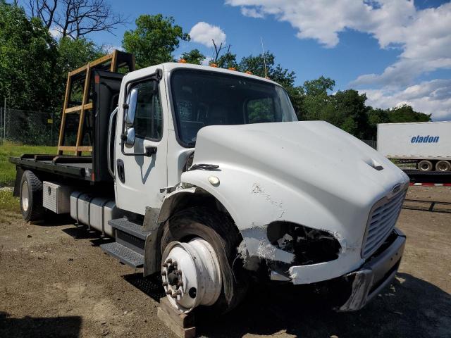  Salvage Freightliner M2 106 Med