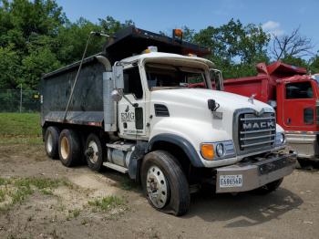  Salvage Mack 700 Cv700