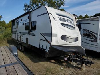  Salvage Winnebago Minnie