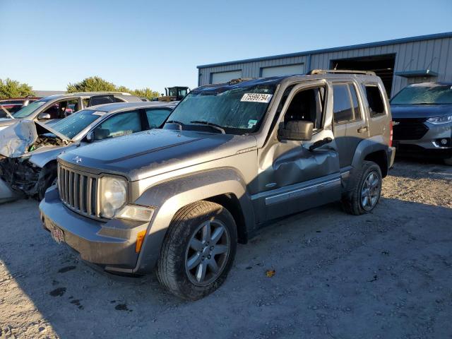  Salvage Jeep Liberty