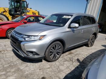  Salvage Mitsubishi Outlander