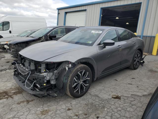  Salvage Toyota Crown Xle