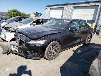  Salvage Volvo S60