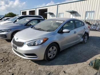  Salvage Kia Forte