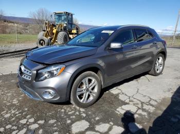  Salvage Mercedes-Benz GLA