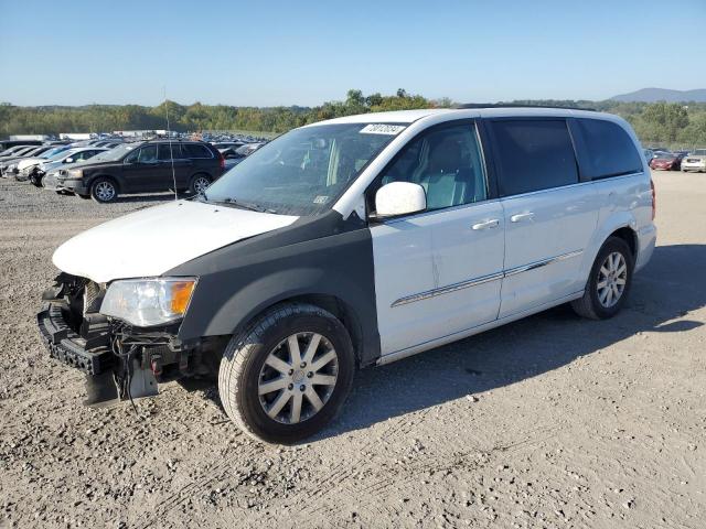  Salvage Chrysler Minivan