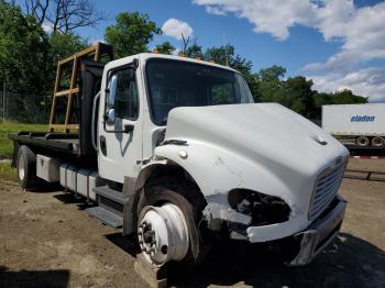  Salvage Freightliner M2 106 Med