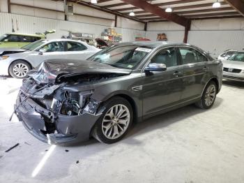  Salvage Ford Taurus