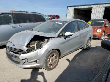  Salvage Ford Fiesta