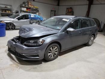  Salvage Volkswagen Golf