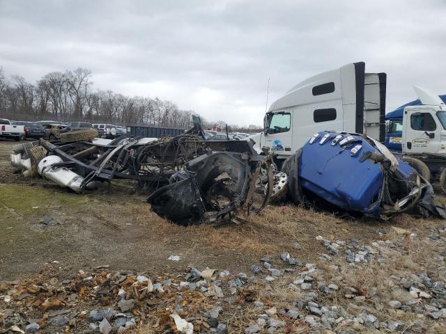  Salvage Peterbilt 379