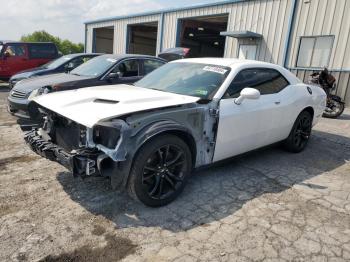  Salvage Dodge Challenger