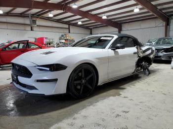  Salvage Ford Mustang