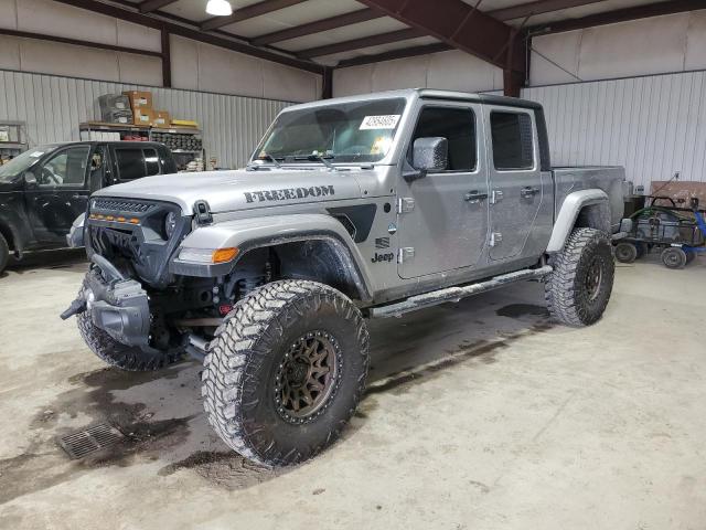  Salvage Jeep Gladiator