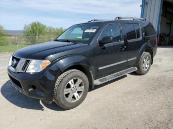  Salvage Nissan Pathfinder