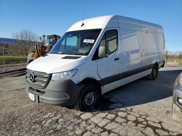  Salvage Mercedes-Benz Sprinter