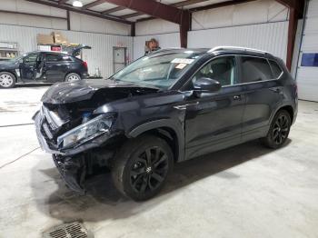  Salvage Volkswagen Taos