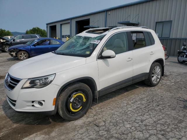  Salvage Volkswagen Tiguan