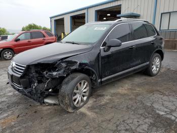 Salvage Volkswagen Touareg