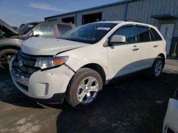  Salvage Ford Edge