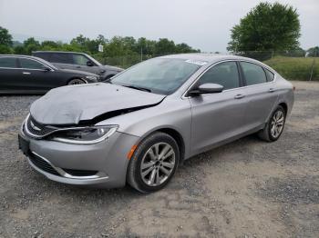  Salvage Chrysler 200