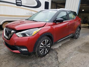  Salvage Nissan Kicks