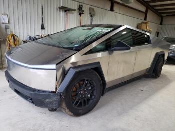  Salvage Tesla Cybertruck