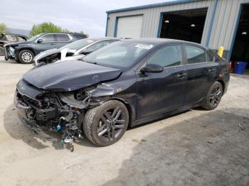  Salvage Kia Forte