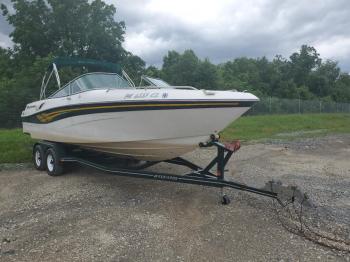  Salvage Four Winns Boat