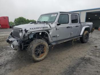 Salvage Jeep Gladiator