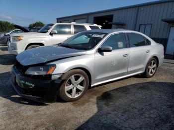 Salvage Volkswagen Passat