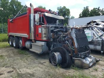  Salvage Peterbilt 389