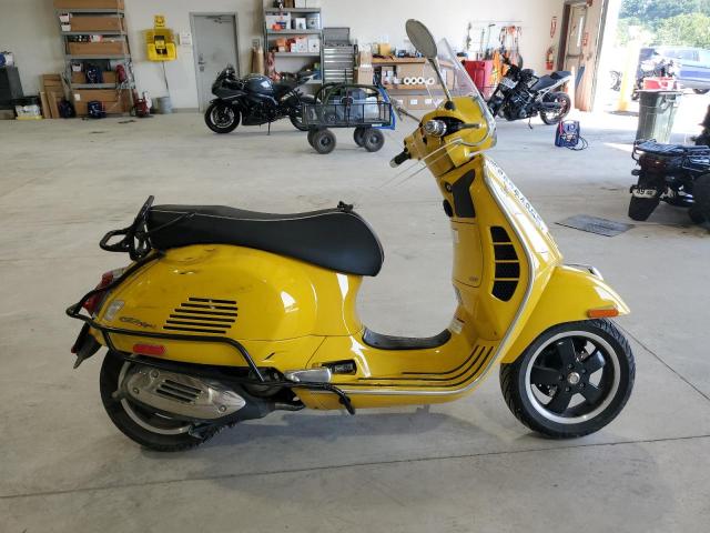 Salvage Vespa GTS 300