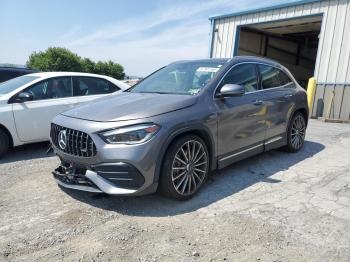  Salvage Mercedes-Benz GLA