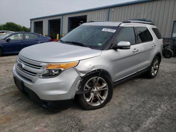  Salvage Ford Explorer