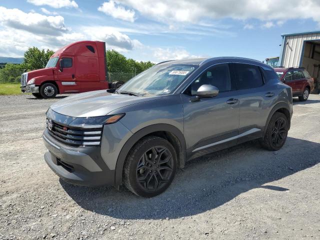  Salvage Nissan Kicks