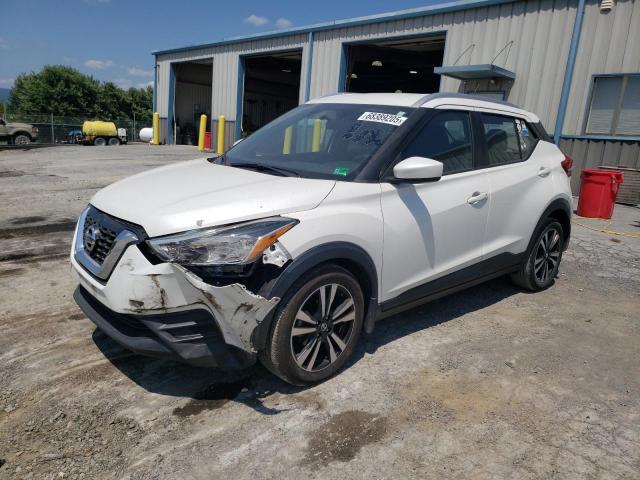  Salvage Nissan Kicks