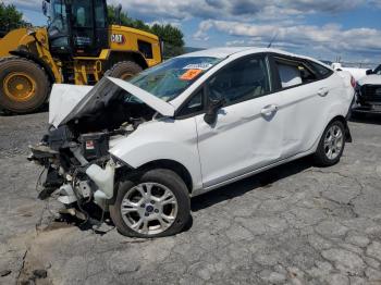  Salvage Ford Fiesta