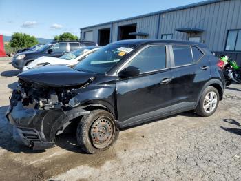  Salvage Nissan Kicks