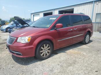  Salvage Chrysler Minivan