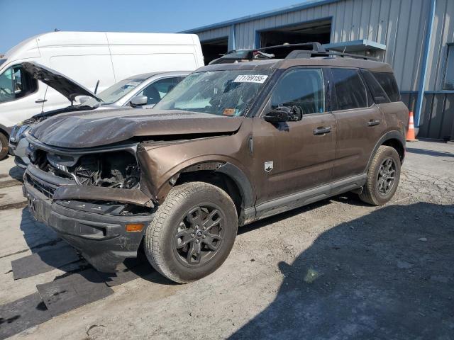  Salvage Ford Bronco