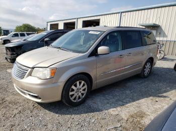  Salvage Chrysler Minivan