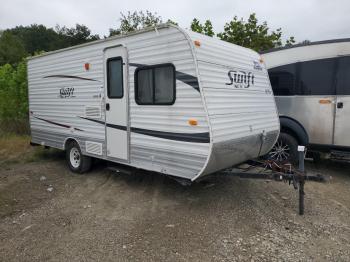  Salvage Jayco Jayflight