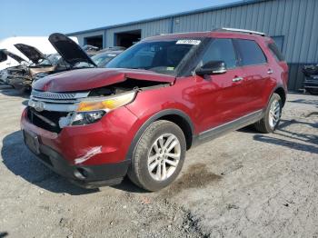  Salvage Ford Explorer
