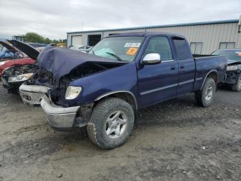  Salvage Toyota Tundra
