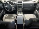 Dodge Nitro Sxt Image 8