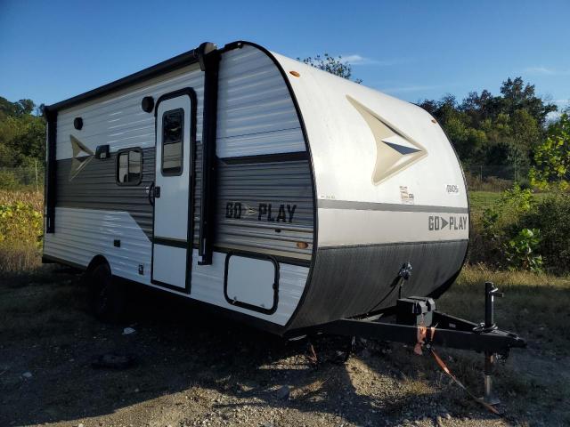  Salvage Highland Ridge Trailer