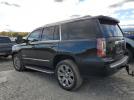 GMC Yukon Denali Image 5