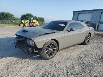  Salvage Dodge Challenger