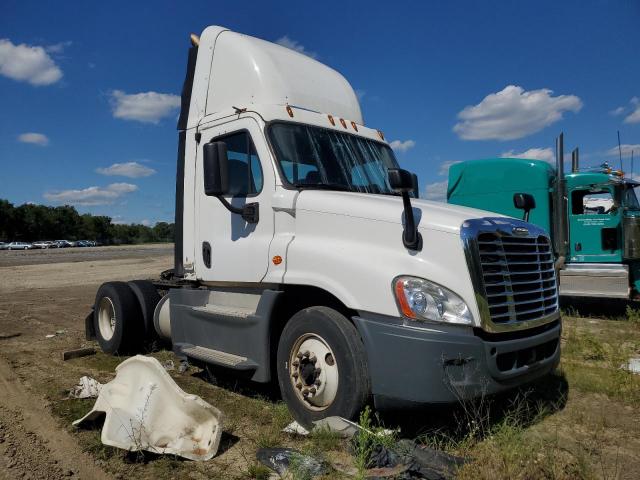 Salvage Freightliner Cascadia 125